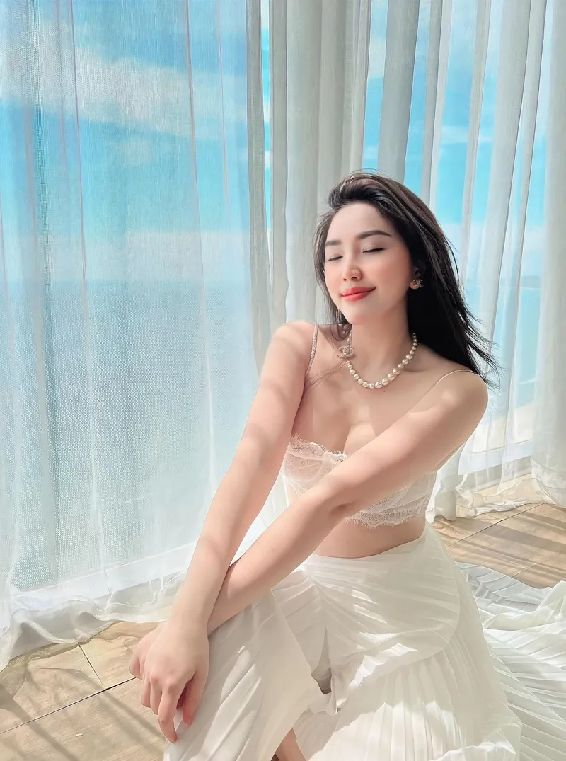 Hoa Thiên Điểu Bảo Thy là bản ballad chạm đến mọi trái tim