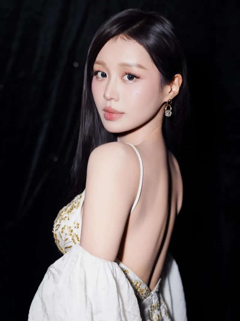 Han Sara Đếm cừu lyrics qua ảnh lyric đầy màu sắc