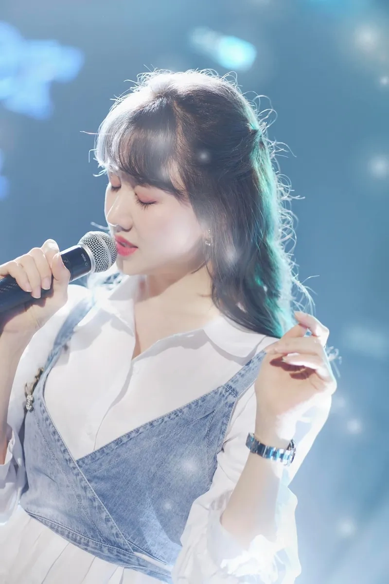 Hari Won hát tiếng Hàn và giọng ca chạm đến trái tim fan