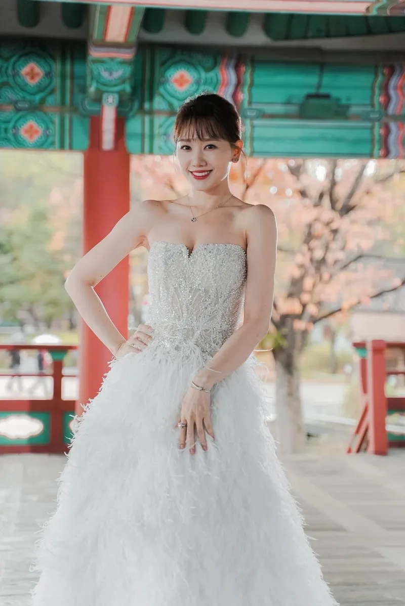 Nghe nhạc Hari Won và cảm nhận giai điệu tình yêu sâu lắng
