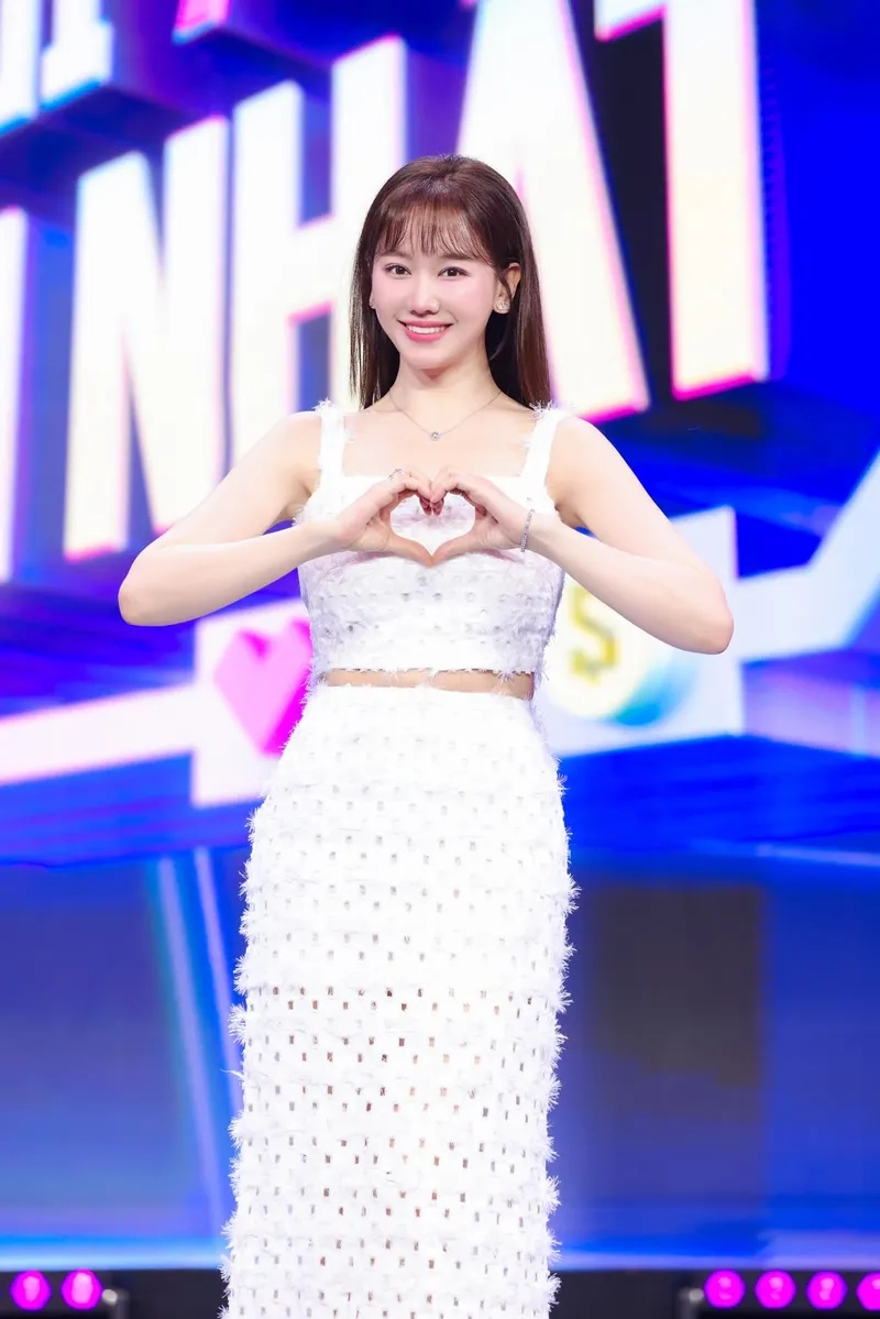 Hari Won chắc và màn trình diễn ấn tượng trong MV mới