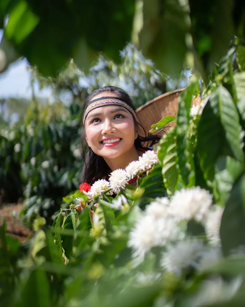 Cuộc sống của Hoa hậu H'Hen Niê giản dị và truyền cảm hứng