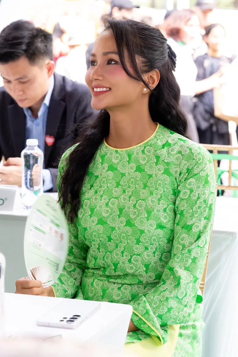 Hoa hậu H'Hen Niê Miss Universe Top 5 năm 2018