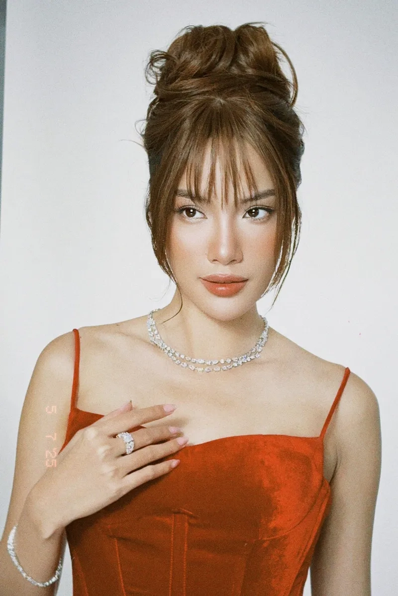 Lê Hoàng Phương Miss Universe 2019 lọt Top 10 đầy kiêu hãnh