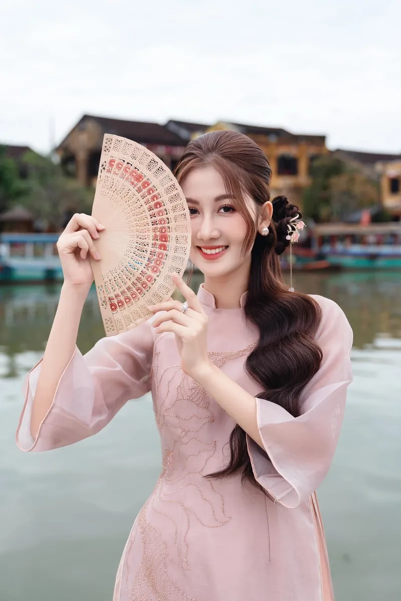 Võ Lê Quế Anh tiểu sử đầy cảm hứng từ cô gái Quảng Nam