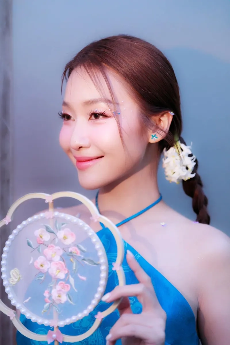 Khả Ngân cao bao nhiêu bí mật chiều cao của nàng thơ