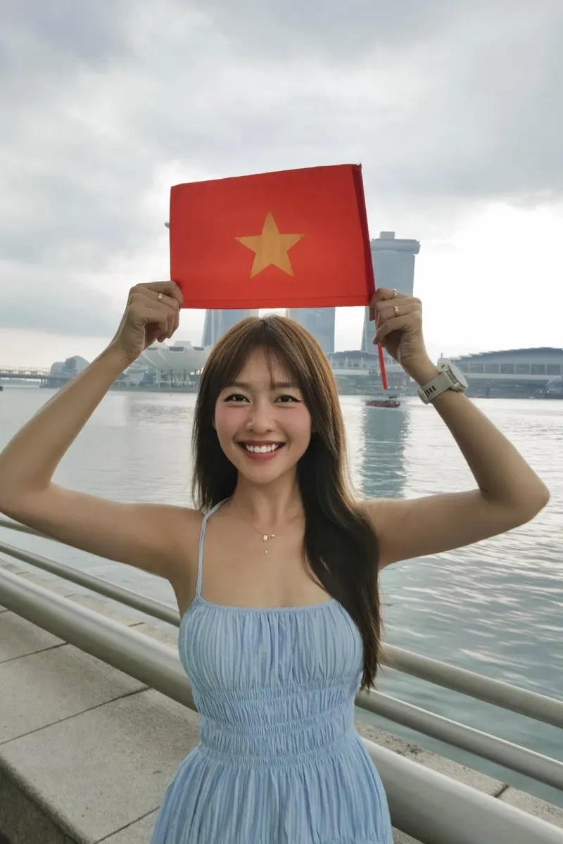 Gia đình mình vui bất thình lình Khả Ngân tỏa sáng vai Trâm Anh