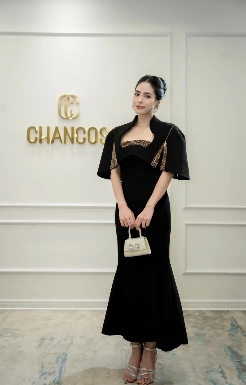 Rơi ca nương Kiều Anh và màn trình diễn tại The Voice