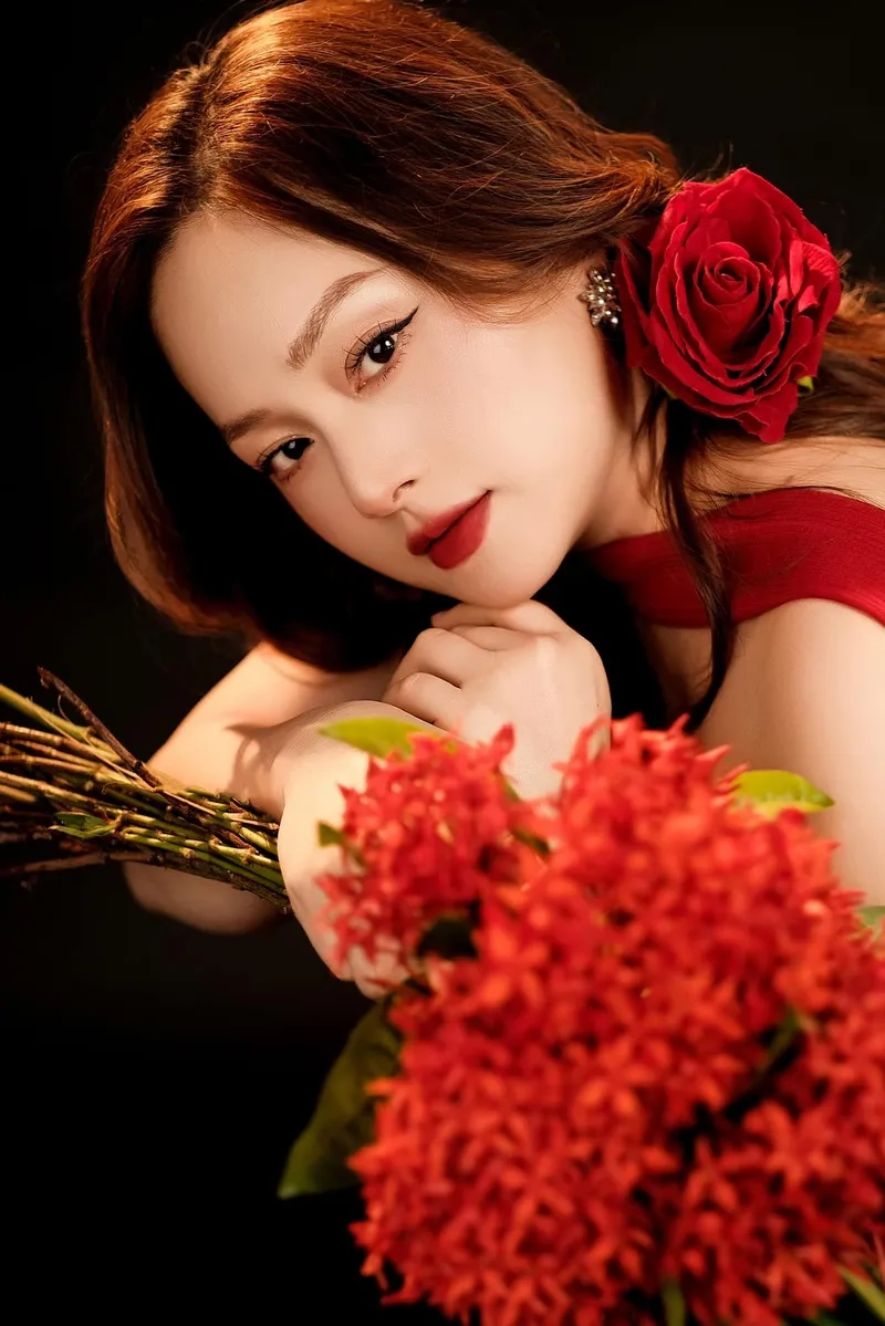 Lan Phương bao nhiêu tuổi? Tìm hiểu ngay về nữ diễn viên