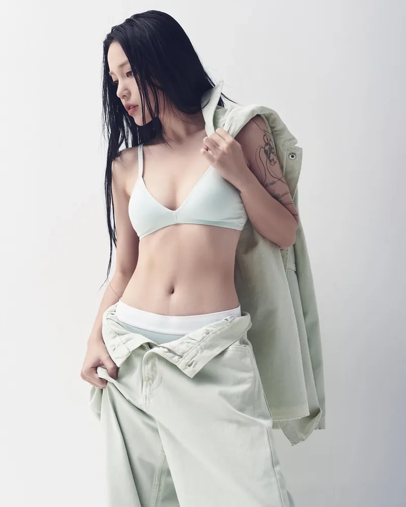 Linh Ngọc Đàm bao nhiêu tuổi cô nàng 9X tài năng