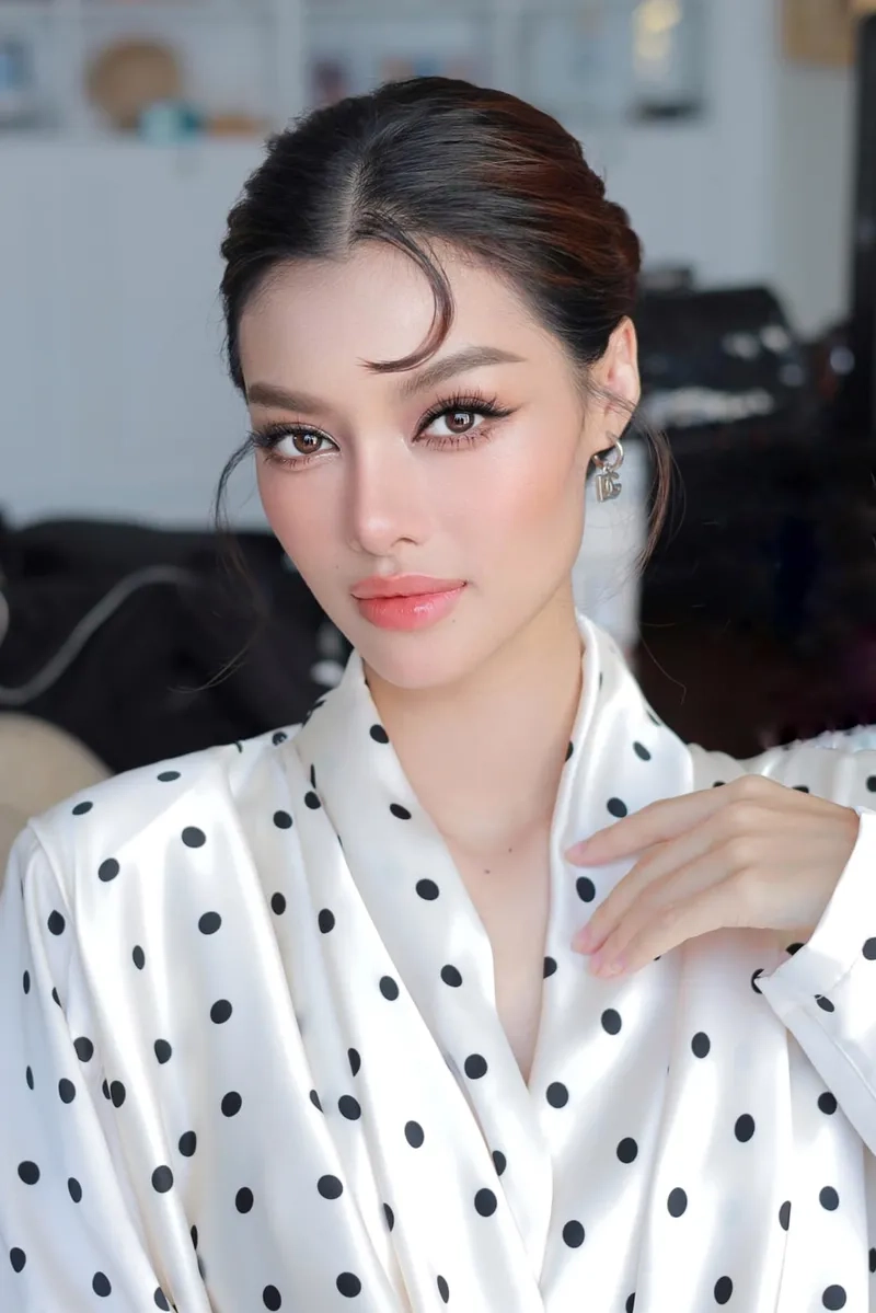 Hành trình Lona Kiều Loan king of rap qua ảnh đỉnh cao