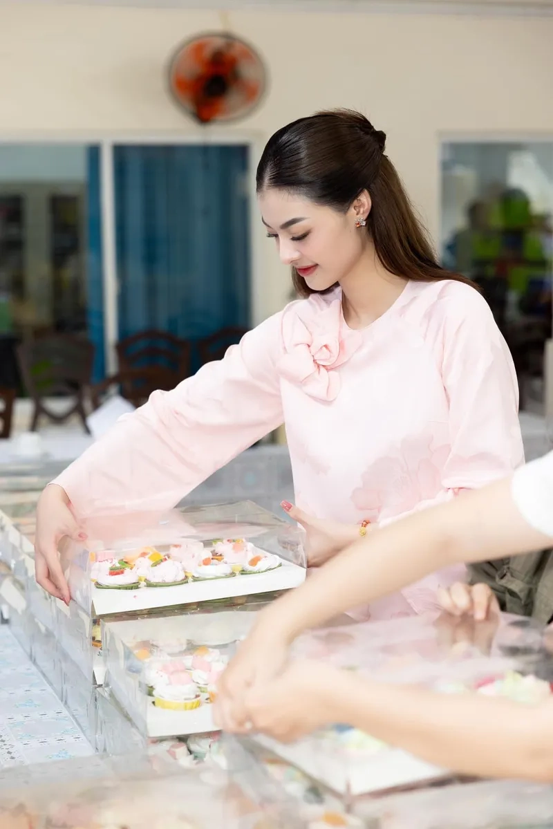 Tò mò Lona Kiều Loan cao bao nhiêu qua ảnh thời trang