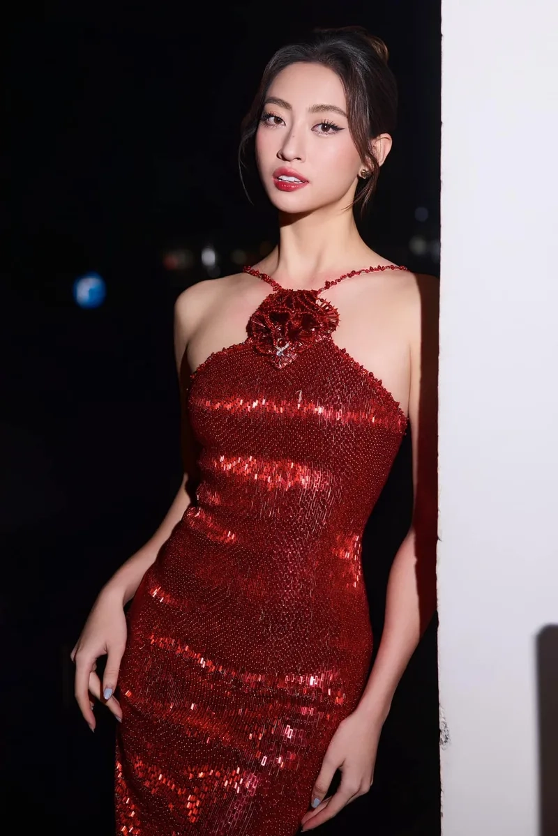 Lương Thùy Linh là hoa hậu năm nào thông tin