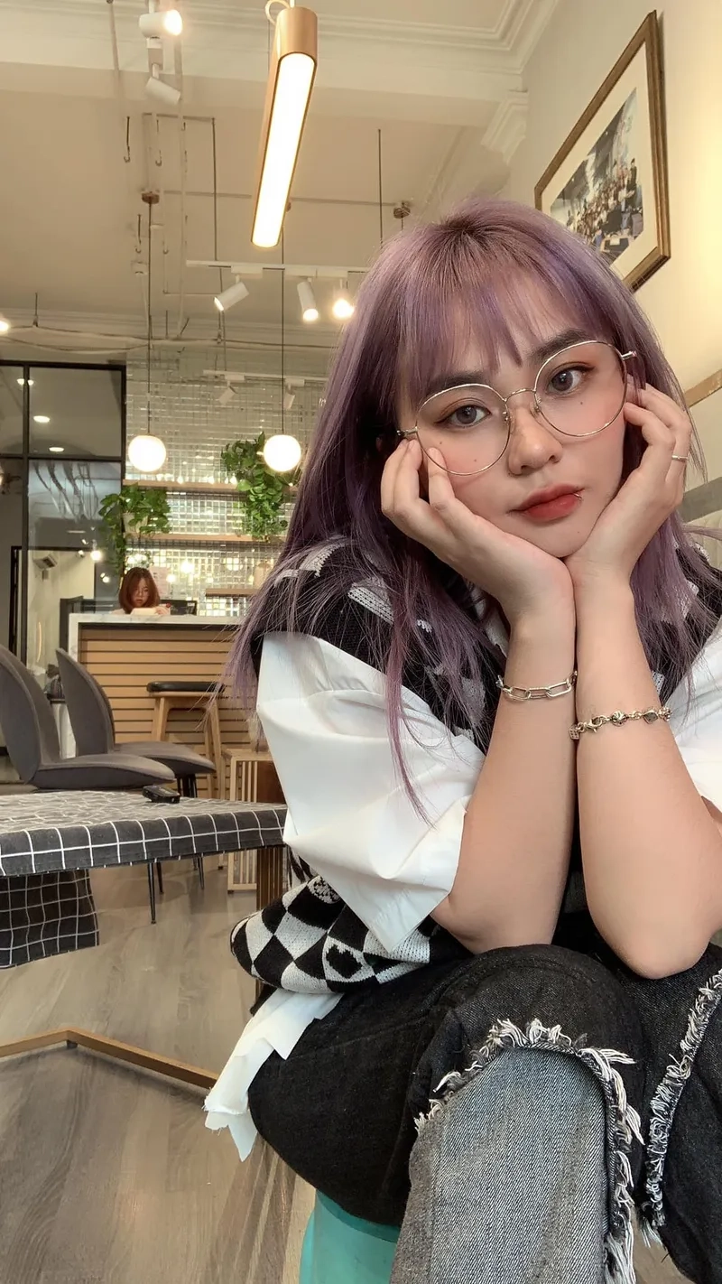 Misthy bao nhiêu tuổi qua ảnh phong cách trẻ trung