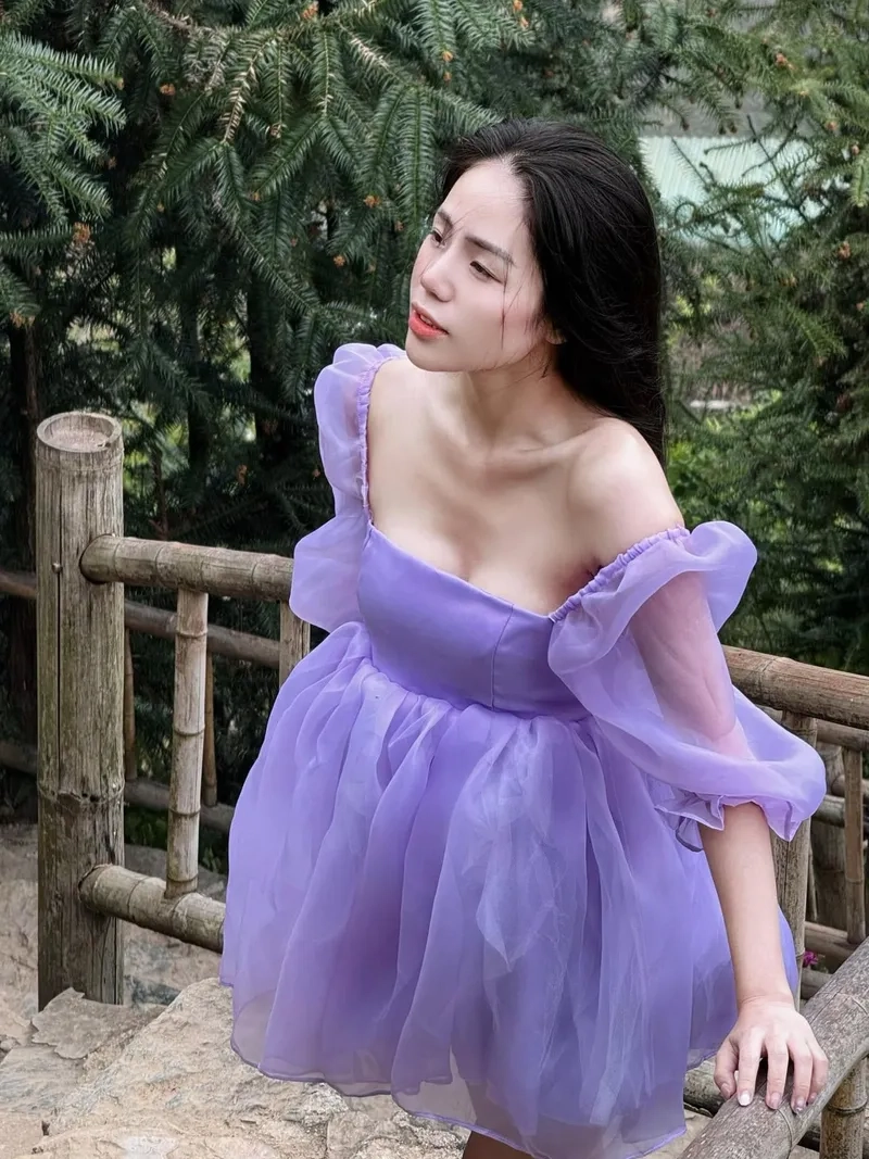 Nguyễn Hương Ly quê ở đâu? Tìm hiểu xuất thân của nữ ca sĩ