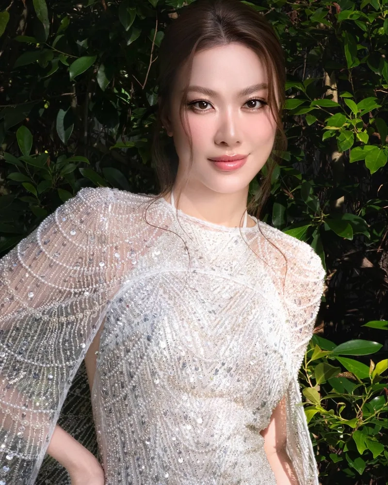 Á hậu Kim Duyên là ai và câu chuyện chinh phục vương miện