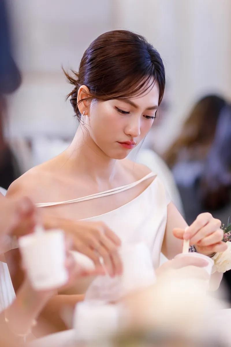 Phương Anh Đào cao mét mấy và vóc dáng chuẩn mực