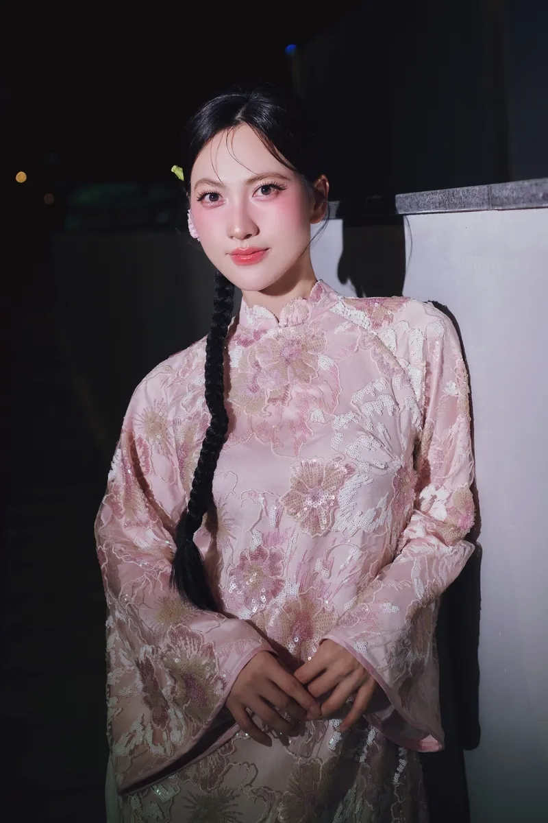 Phương Anh Đào ca sĩ với giọng hát đầy bất ngờ