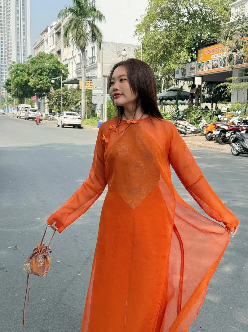 Đất Phương Nam Phương Mỹ Chi tái hiện tình yêu quê hương