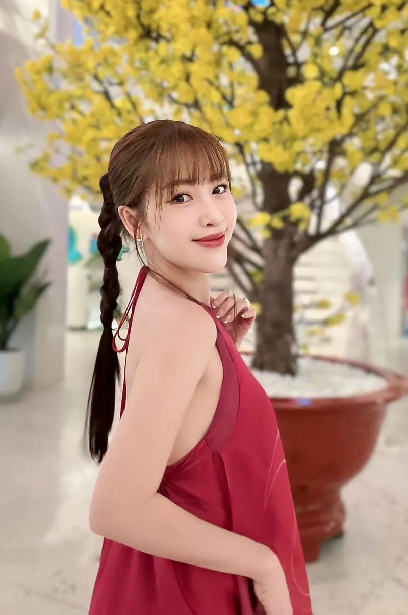 Puka age qua ảnh phong cách năng động của ngôi sao