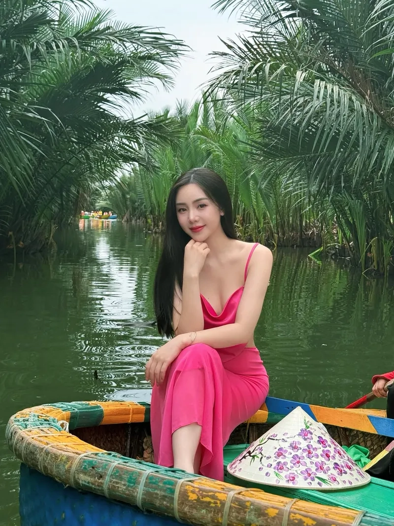 Quỳnh Kool Chúng ta của 8 năm sau diễn xuất đỉnh cao