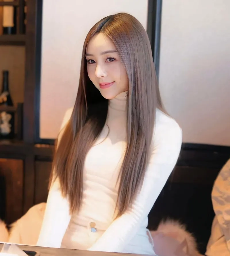 Chiều cao của Quỳnh Kool góp phần tạo nên thần thái
