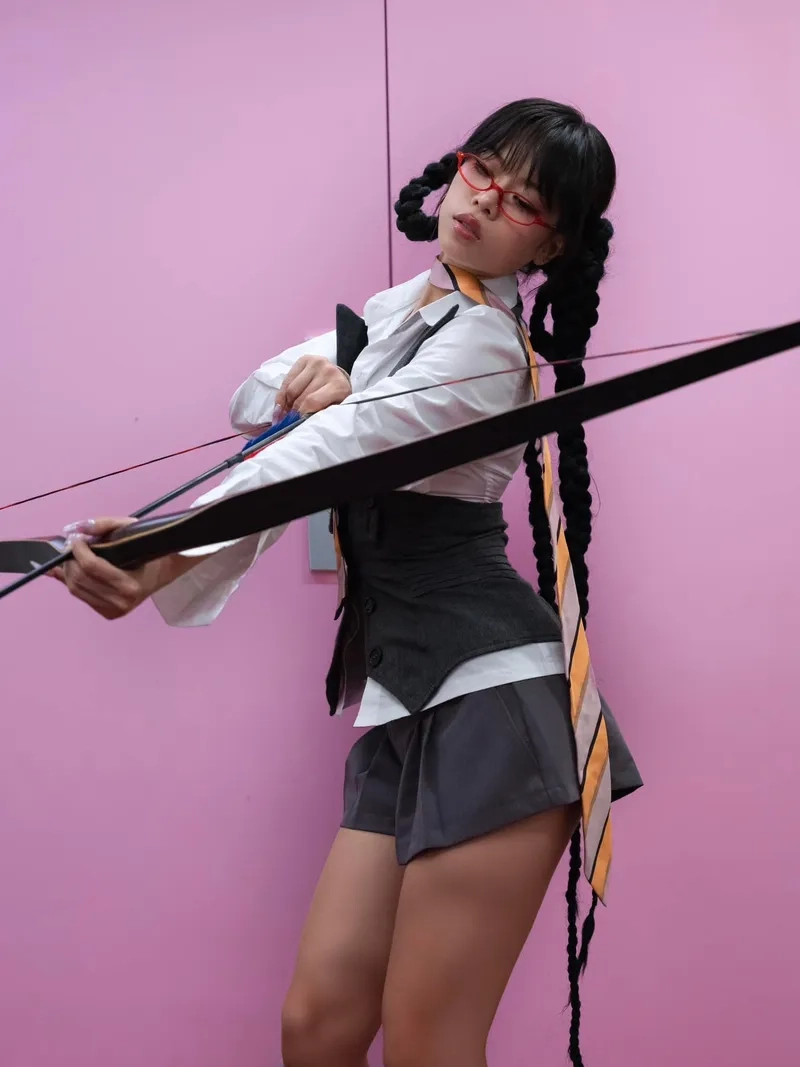 Thưởng thức Tlinh playlist với những bản hit triệu view