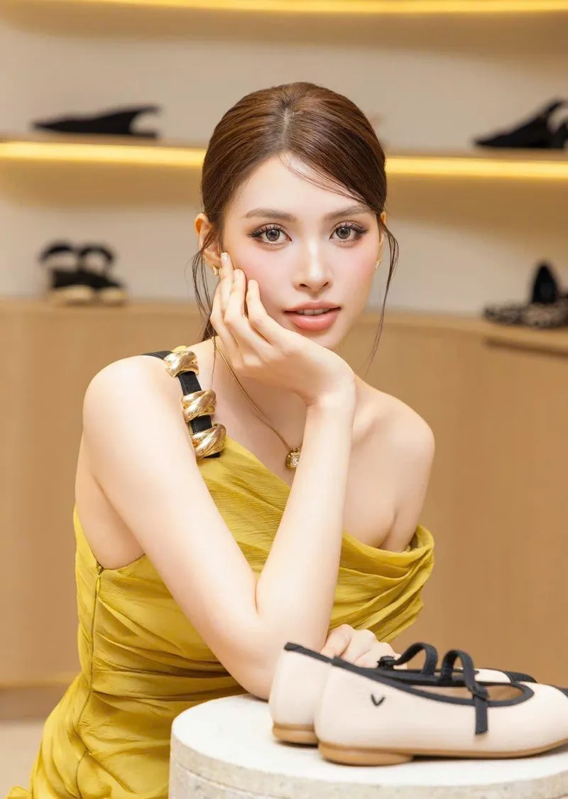 Trần Tiểu Vy là hoa hậu gì danh hiệu đạt được