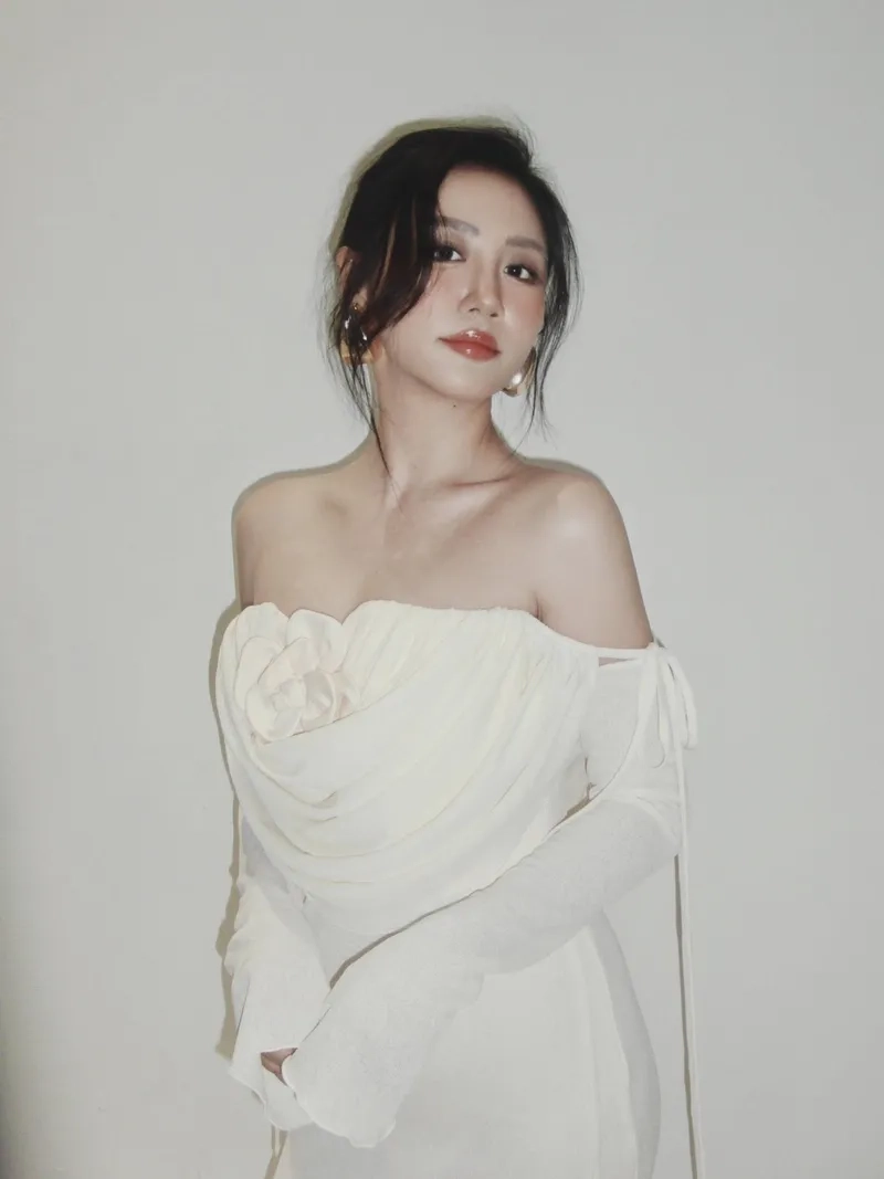 Văn Mai Hương sinh năm nào qua ảnh hành trình nghệ thuật