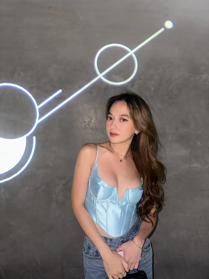 Bé Xuân Nghi sinh năm bao nhiêu tìm hiểu hành trình của cô
