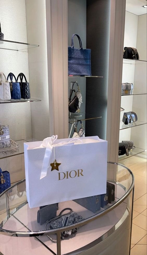 ảnh Dior 10