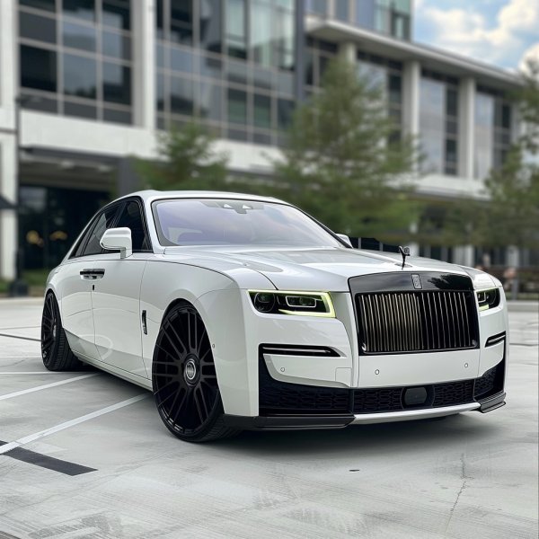 Rolls Royce Ghost 11