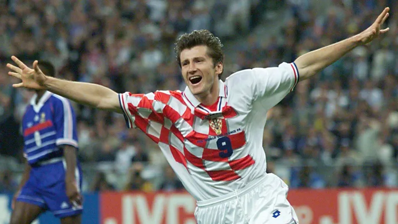 Cầu thủ Davor Suker 1